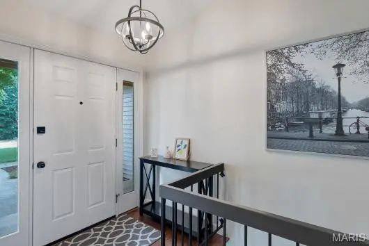 2 Shadowood CT, St Peters, MO 63376