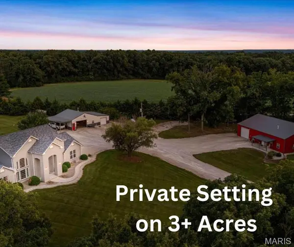 396 Bunker Hill RD, Silex, MO 63377