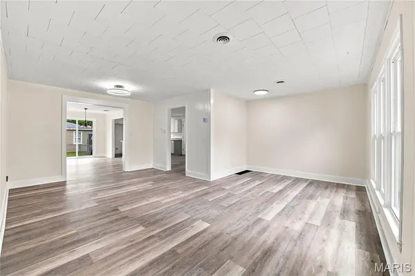 917 W 2nd ST, West Plains, MO 65775