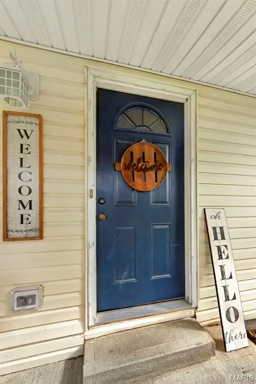 638 Elk Lick Spring RD, Frankford, MO 63441