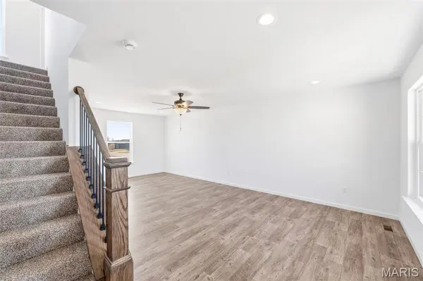 1020 Samwise ST, Wright City, MO 63390