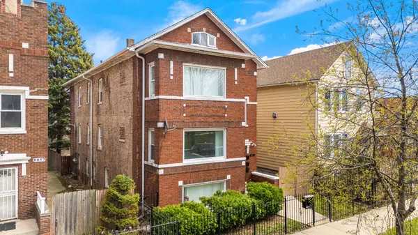 8841 S Muskegon AVE, Chicago, IL 60617