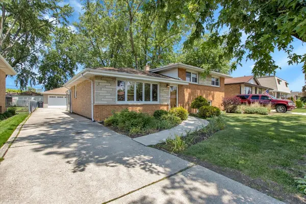 7924 74th PL, Bridgeview, IL 60455
