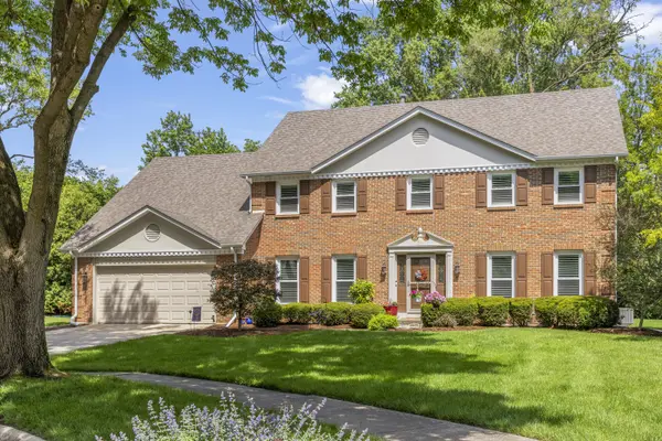 810 Atlanta CT, Naperville, IL 60540