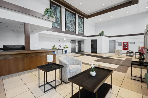 100 N HERMITAGE AVE #908, Chicago, IL 60612
