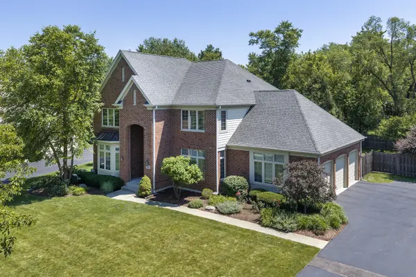 1927 Alexandra CT, Northbrook, IL 60062
