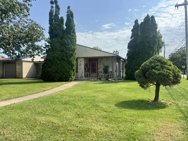 1029 S 5th ST, Princeton, IL 61356
