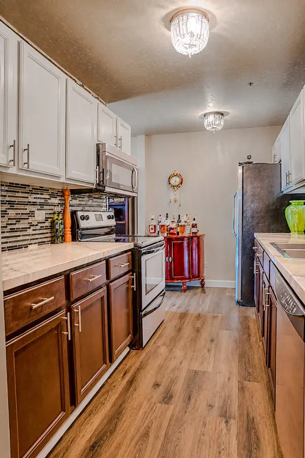 420 S HOME AVE #109N, Oak Park, IL 60302