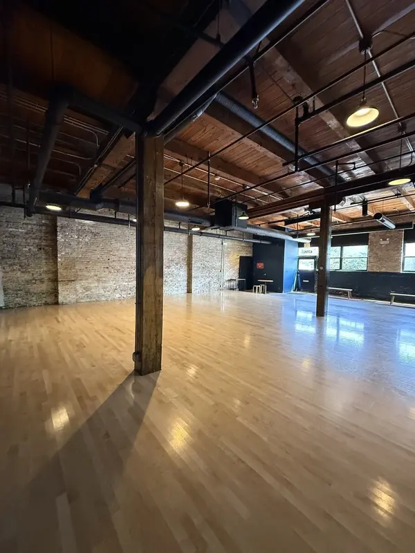 4706 N Ravenswood AVE, Chicago, IL 60640