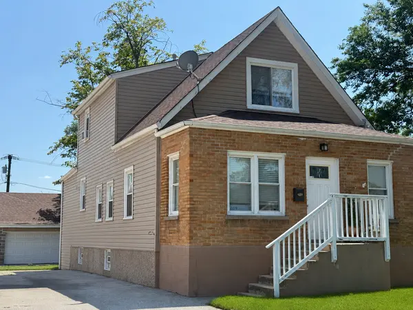8019 46th ST, Lyons, IL 60534