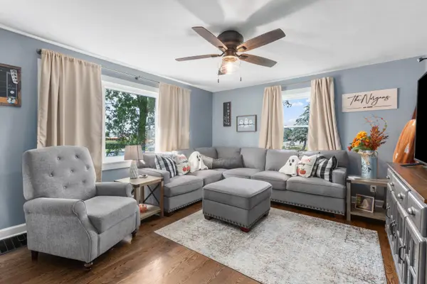 2608 Campbell ST, Valparaiso, IN 46385