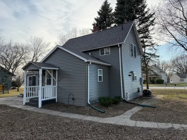 1106 13th ST N, Benson, MN 56215