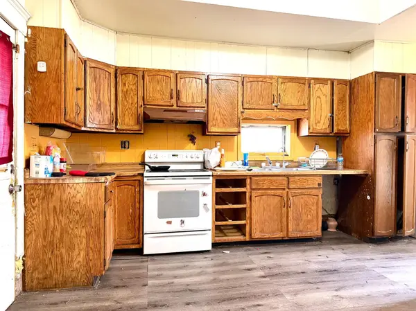 410 11th ST SW, Willmar, MN 56201