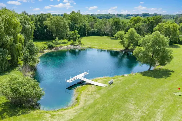 5875 Meadowlark LN, Prior Lake, MN 55372