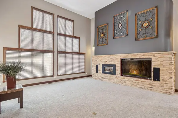 7932 Orchid LN N, Maple Grove, MN 55311