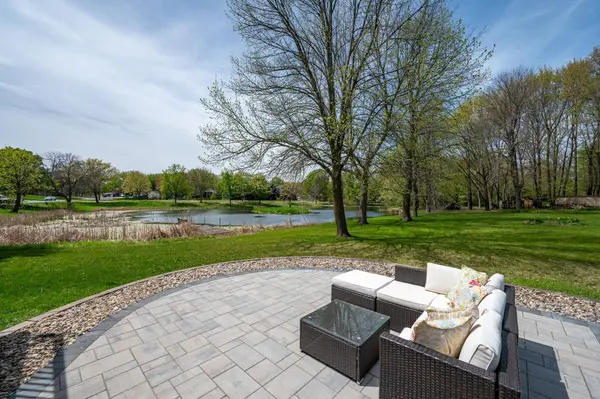 900 Lexington AVE N, New Prague, MN 56071