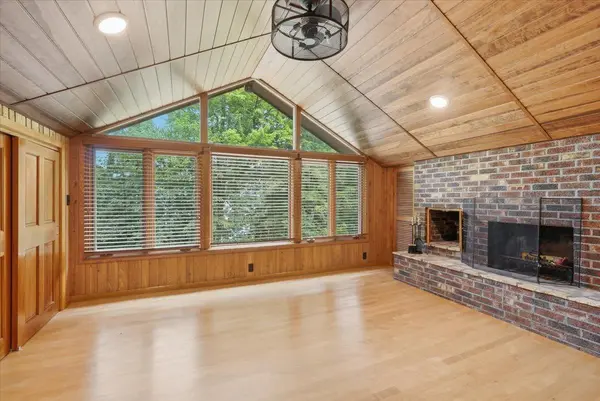 E 5107 750th AVE, Menomonie, WI 54751