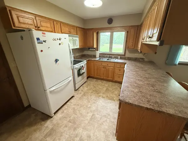 830 Clark ST, Walnut Grove, MN 56180