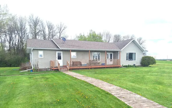 10341 Highway 18, Neche, ND 58265