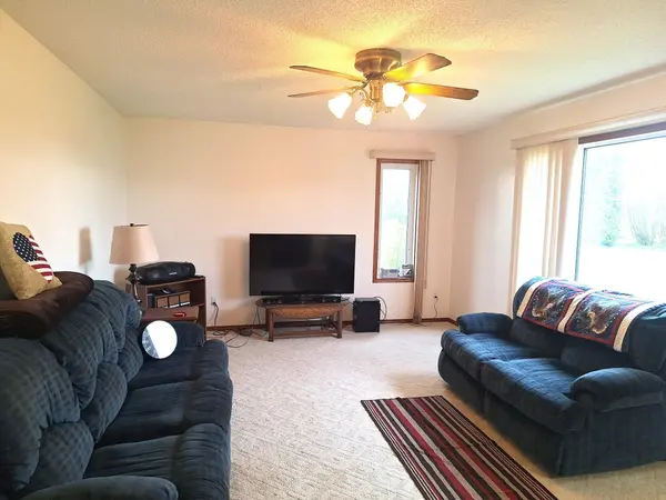 10341 Highway 18, Neche, ND 58265