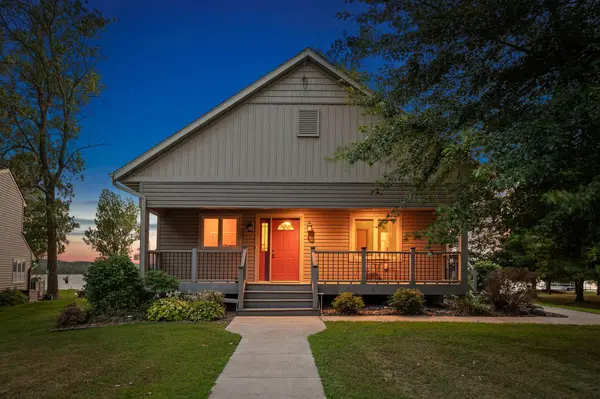 50876 Lakeview DR, Rush City, MN 55069