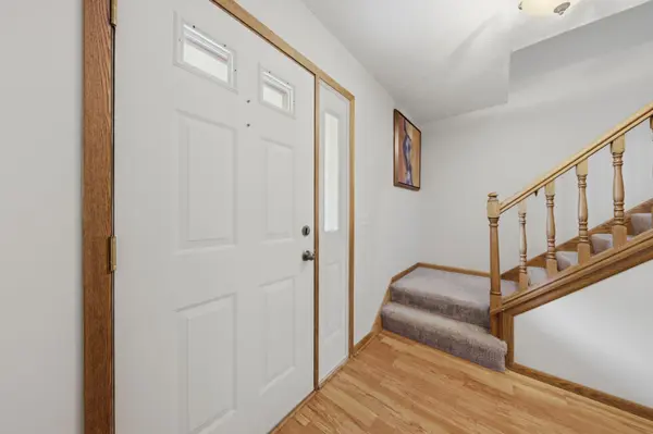 9643 Polaris LN N, Maple Grove, MN 55369
