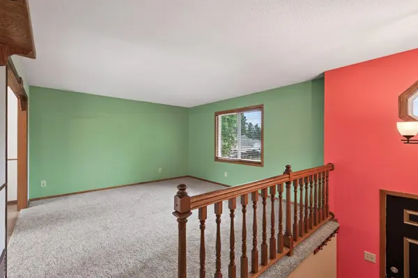 1301 Roosevelt ST, Anoka, MN 55303