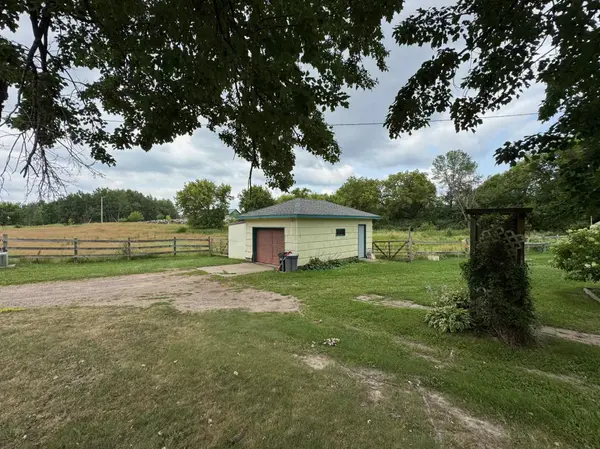 47412 Anchor AVE, Stanchfield, MN 55080