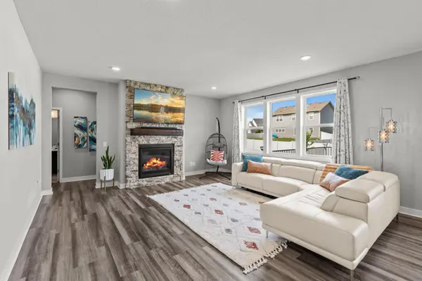18355 Greenstone WAY, Lakeville, MN 55044