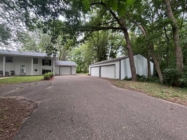 307 Beech LN S, Onamia, MN 56359
