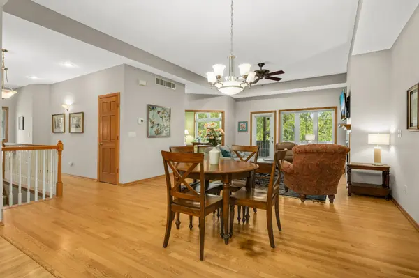 2644 Boulder WAY, Burnsville, MN 55337