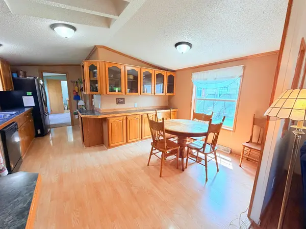 2204 Mockingbird PL NW, Stewartville, MN 55976