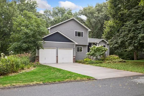 6152 Laurene AVE, Lino Lakes, MN 55014