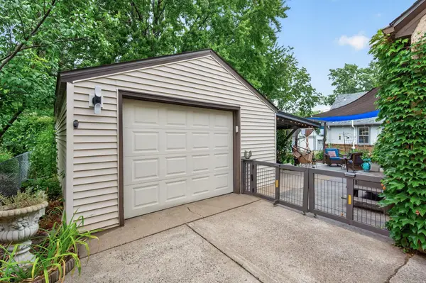 1125 43rd AVE NE, Columbia Heights, MN 55421