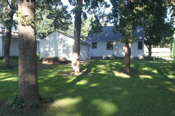 202 4th ST NW, Rose Creek, MN 55970