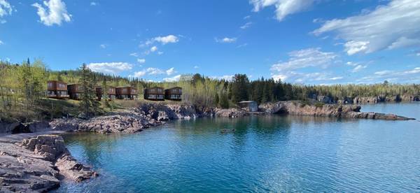 120 E Lakeview Dr, Silver Bay, MN 55614