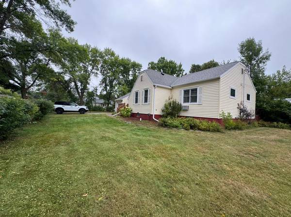 421 1st ST, Moose Lake, MN 55767
