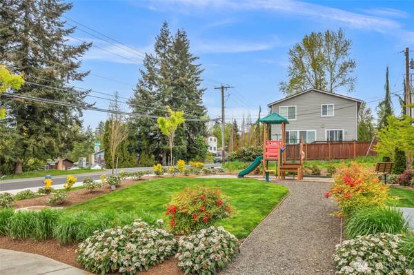 14925 44th AVE W #A4, Lynnwood, WA 98087