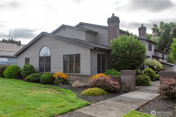 1111 Grover ST #1A, Lynden, WA 98264