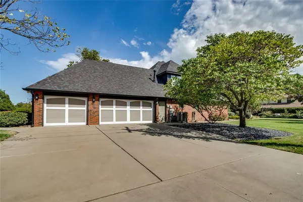7710 NW 36th ST, Bethany, OK 73008