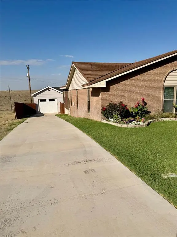 6071 Sunset DR, Guymon, OK 73942