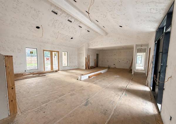 1601 Randel RD, Nichols Hills, OK 73116