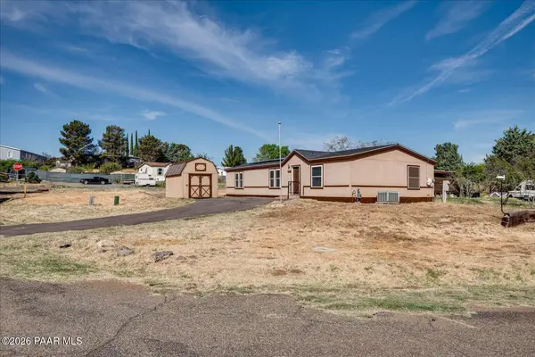 13861 S Spring LN, Mayer, AZ 86333