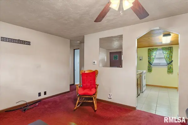 1608 E KNOX AVE, Springfield, IL 62703-4215