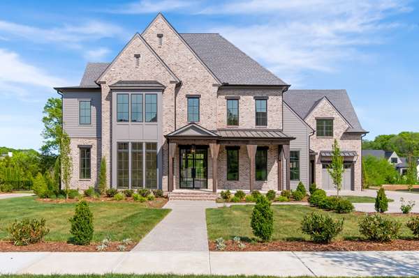 1704 Southwick Dr, Brentwood, TN 37027