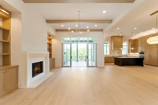 1704 Southwick Dr, Brentwood, TN 37027