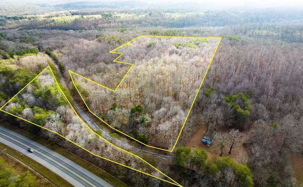 120 Old Highway 96, Burns, TN 37029