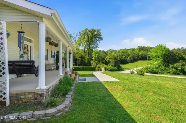 180 Old Sink Church Rd, Tellico Plains, TN 37385
