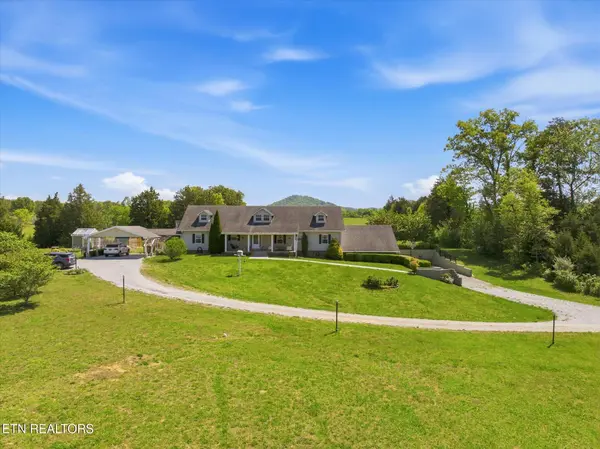 180 Old Sink Church Rd, Tellico Plains, TN 37385
