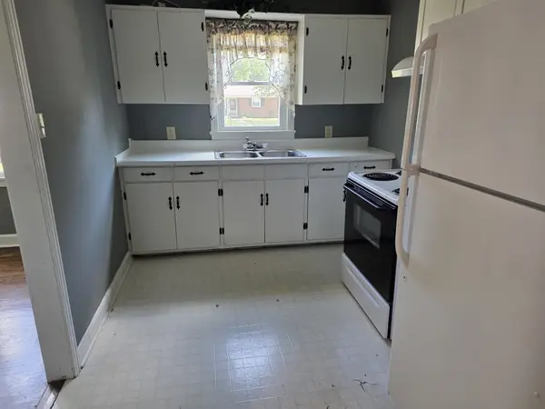 200 Helen St, Tullahoma, TN 37388